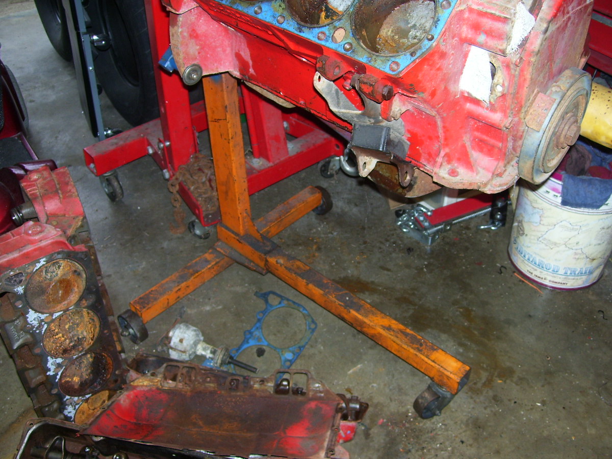 Attached picture 8368405-enginestand002.JPG